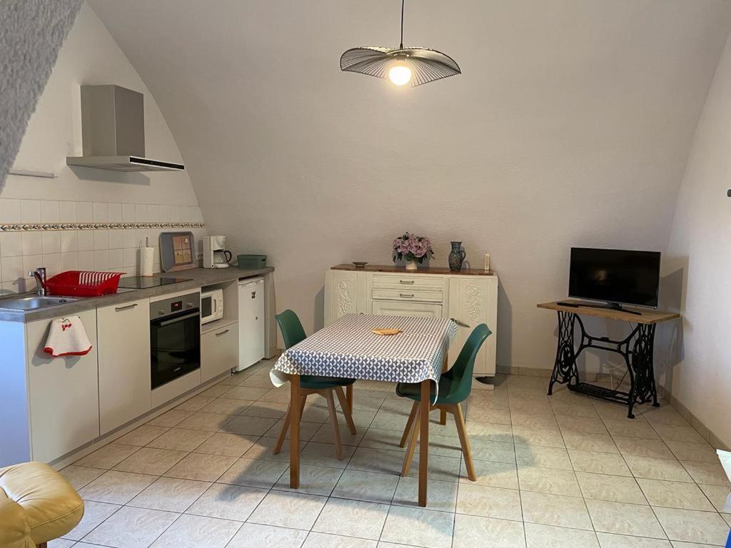 Gite Montalies ซีวีฮาค-เลอ-ชาตูว์ ภายนอก รูปภาพ